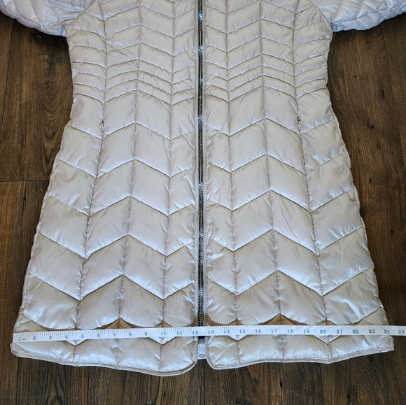 Kenneth Cole New York Hooded Chevron Quilted Puffer Coat Sz L - Picture 13 of 16